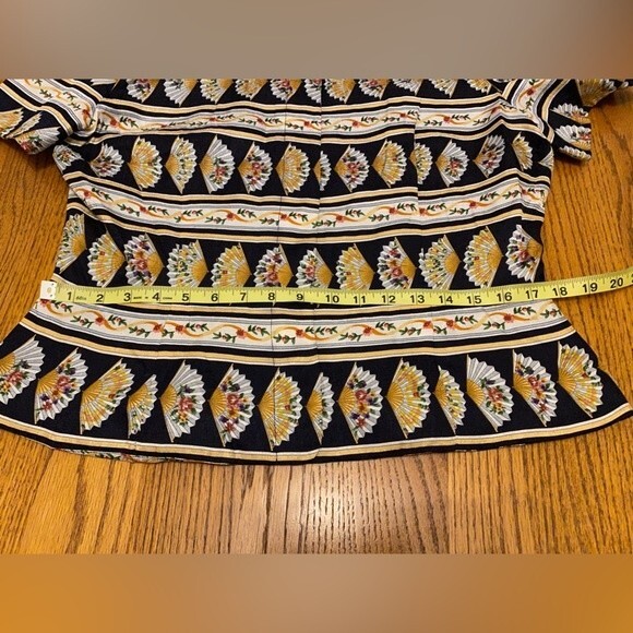 Maggy London Vintage 100% Silk Fan Pattern Skirt and Buttoned Top Set - Picture 11 of 16